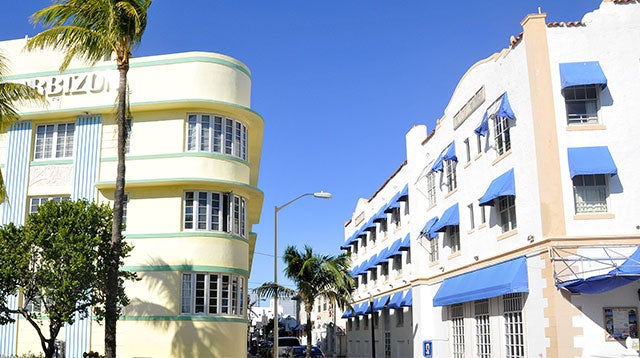 things to do in south florida - Miami Beach and Art Deco District